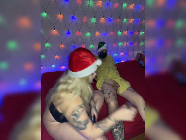 Fotoğraflar Sexyguys69 Happy new year❤️❤️Cum in ass and creampie❤️‍❤️‍ Need to collect :@total collected :@sofar left to goal: @remain