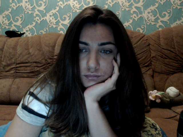 Fotoğraflar KattyCandy Welcome to my room, in public we can just chat, pm-10 tk, open cam - 40 tk, and my name is Maria) and i not collected friends 550 550 0 goal of day